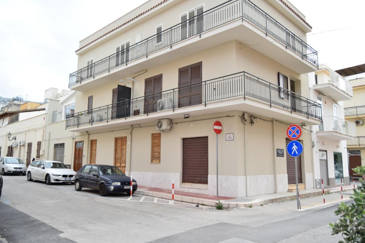 Caporama Appartement Terrasini Buitenkant foto