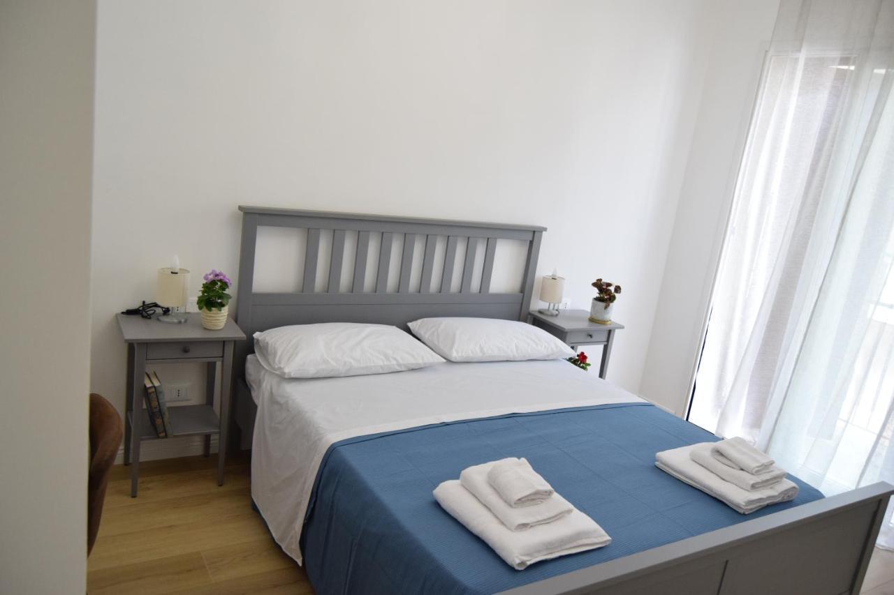 Caporama Appartement Terrasini Buitenkant foto